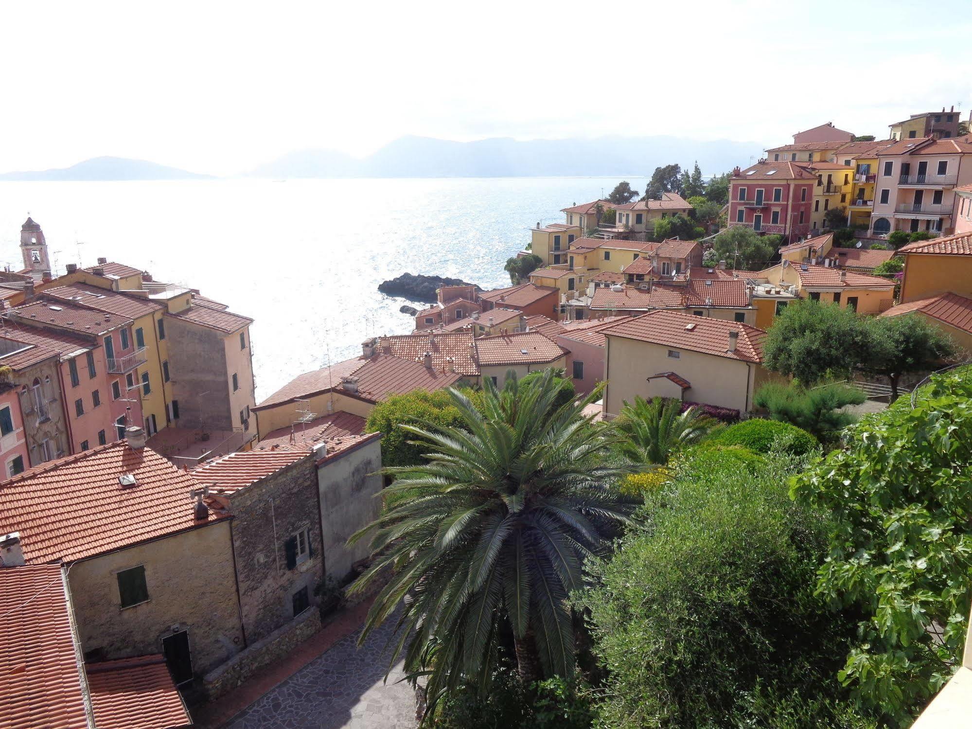 Albergo Delle Ondine Tellaro Extérieur photo